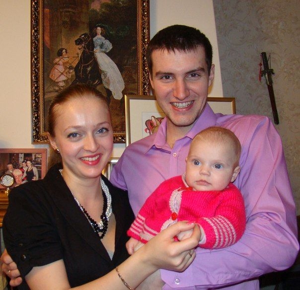 Anzhalika Melnikava and her husband