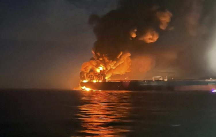 Атакованный у берегов Турции танкер Virat. Turkish Directorate General for Maritime Affairs/ Handout via REUTERS