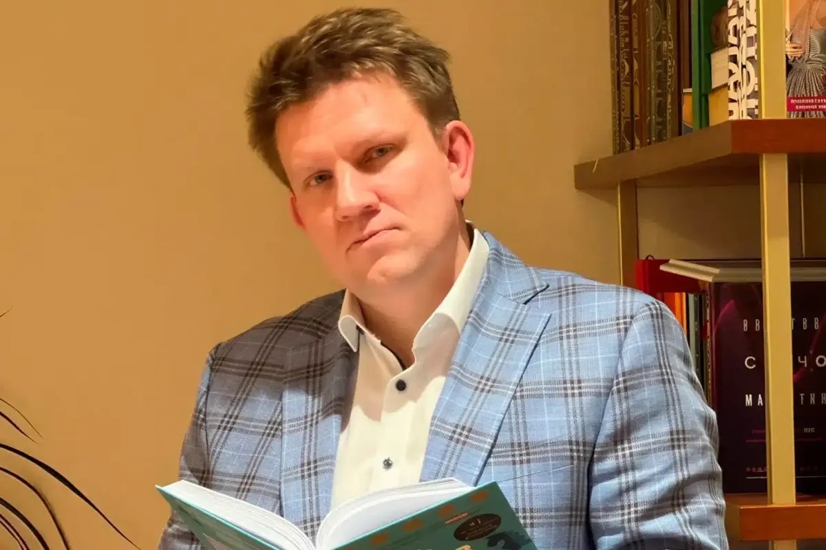 Eksmo CEO Yevgeny Kapyev was detained on April 21, 2026. Photo: instagram.com/evgenykapyev