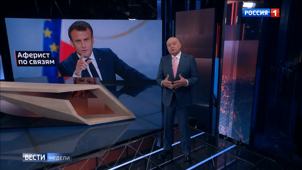 Russian propaganda presents Macron statement as a trick to divert attention from his wife