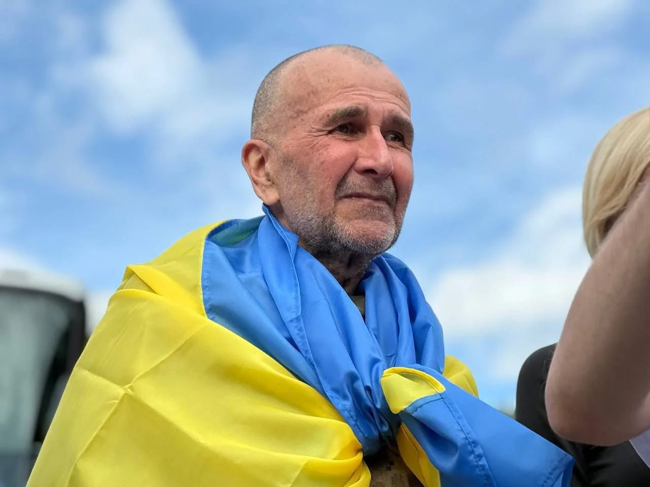 “Programs about Christ followed by beatings half to death”: Kherson’s ex-mayor Volodymyr Mykolaienko on his years in Russian captivity