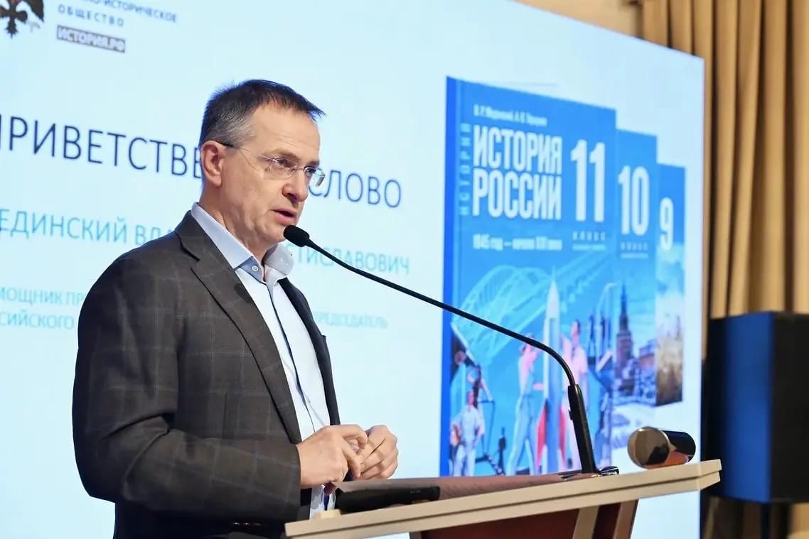 Required reading: Russia’s new mandatory history textbook offers a glimpse of the present
