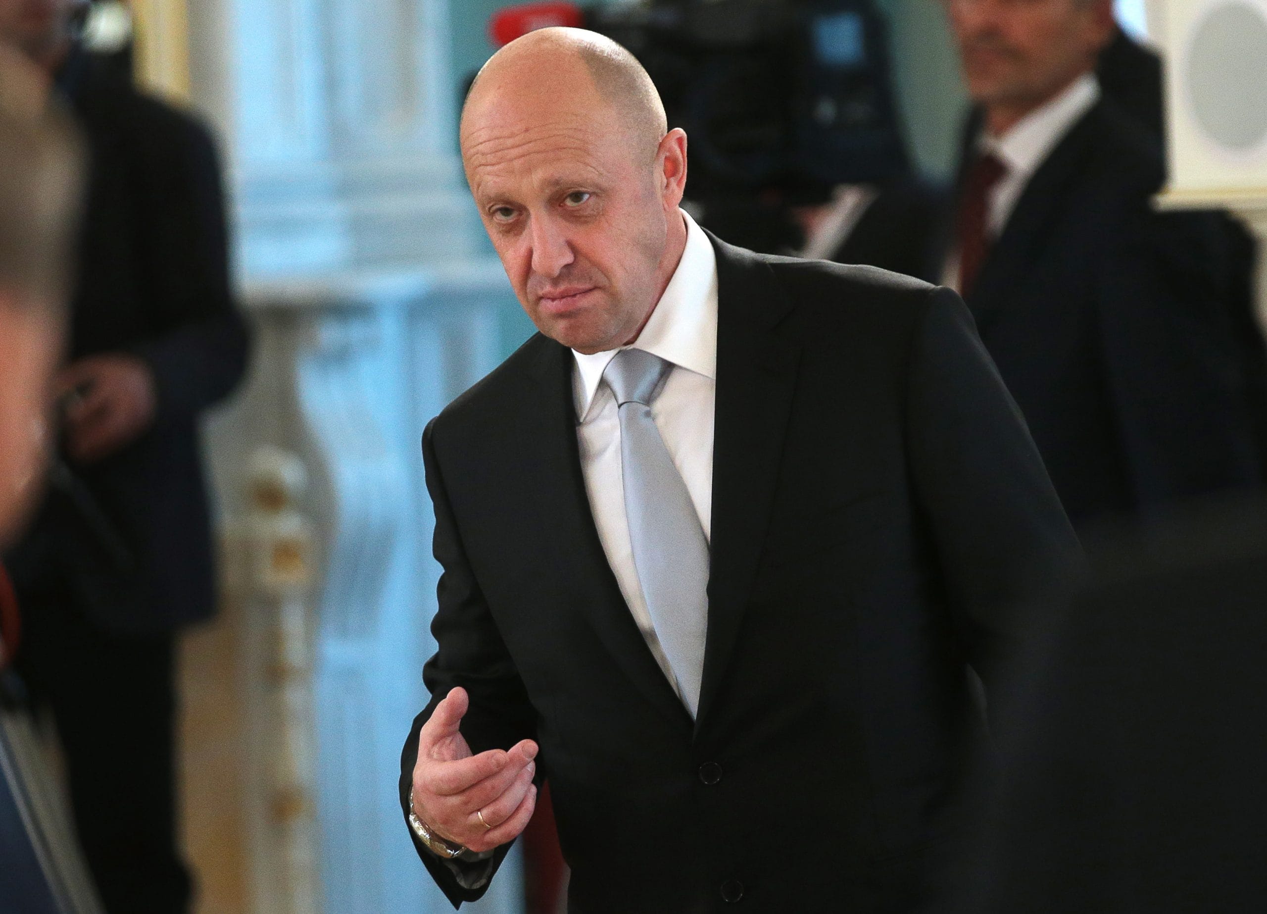 Повар Путина. Тролли и убийцы Пригожина