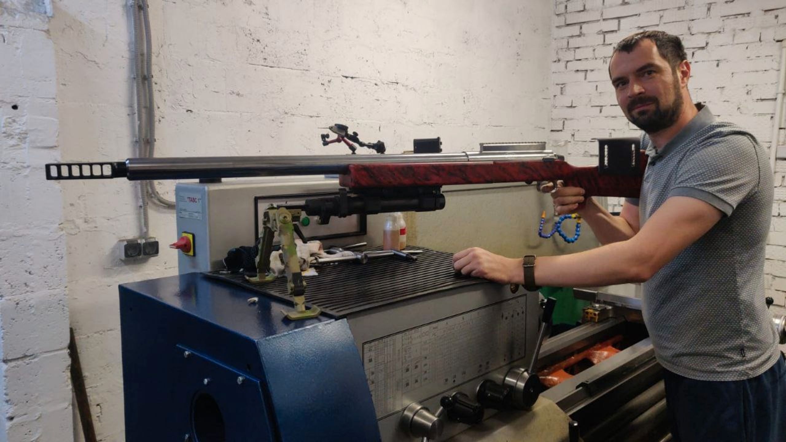 Vladimir Grebenyuk with a Tactical Sniper Systems (TSS) rifle