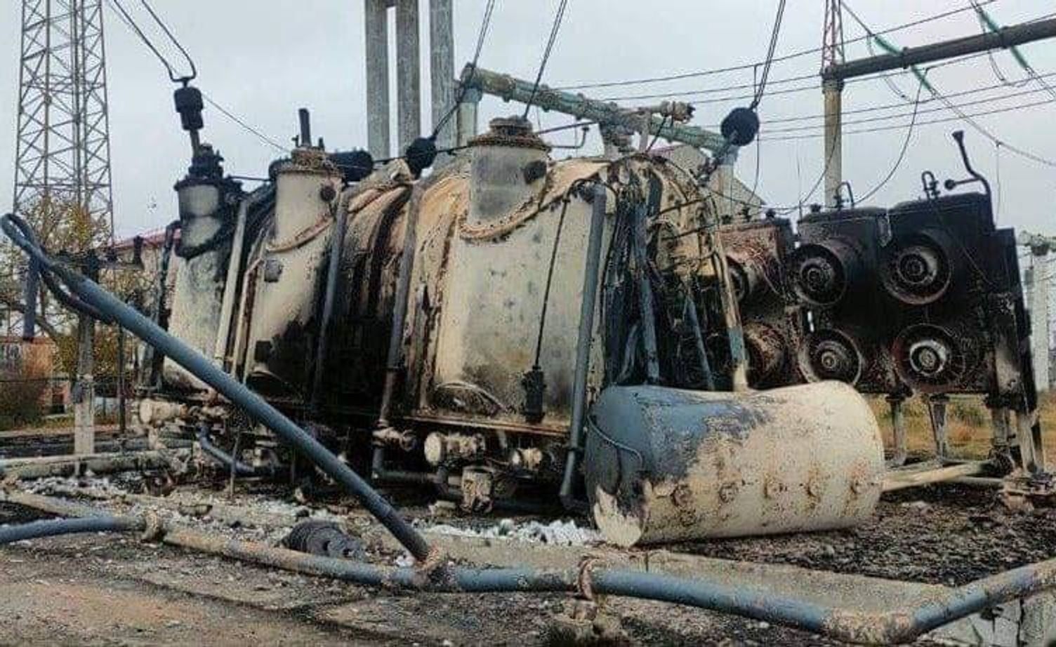 A 250-tonne autotransformer blown up by Russian troops during their retreat in the Kherson Region