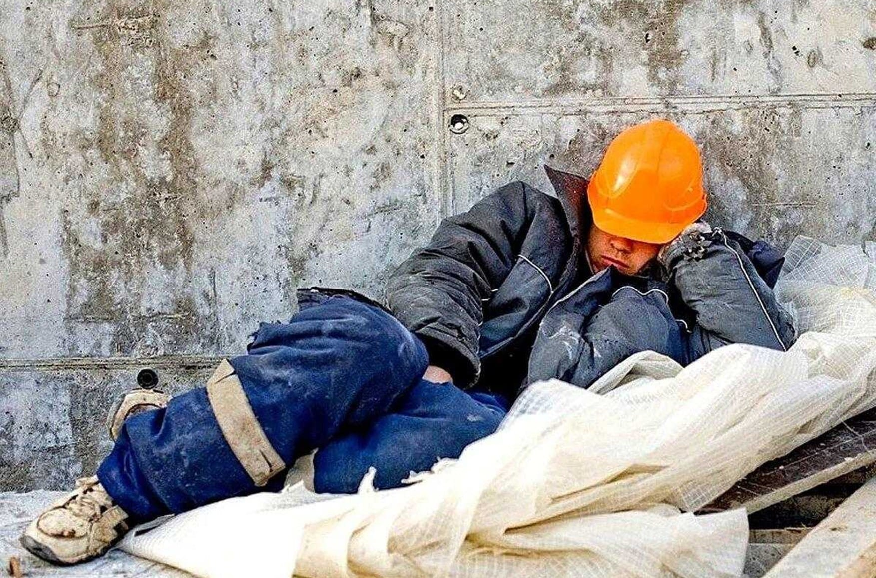 Not collapse, but decay. Why Russians don't notice the economic crisis and how it will develop
