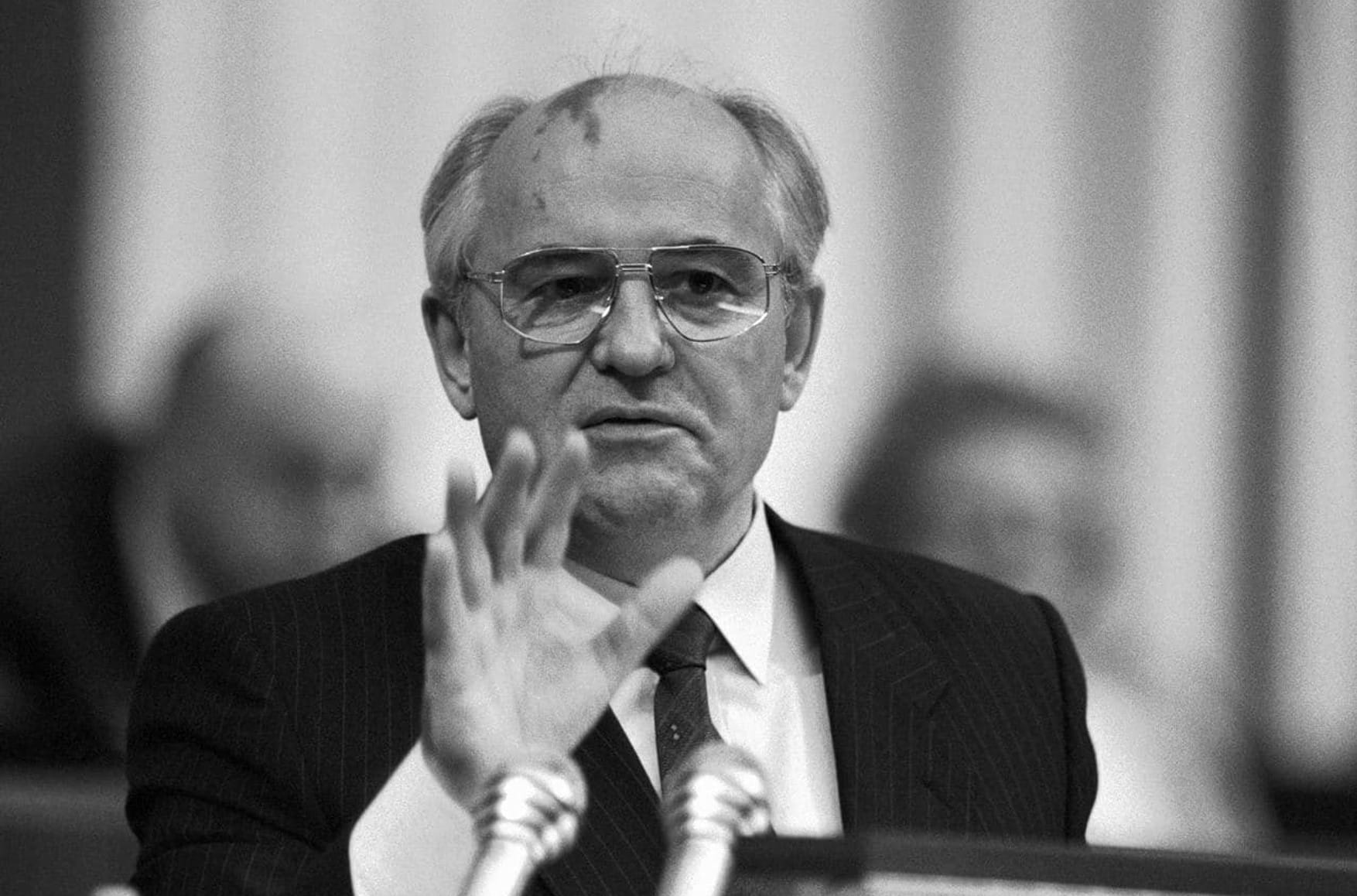Not a tsar, but a man. Nikolai Svanidze on how Russia failed to embrace Gorbachev’s gift of freedom