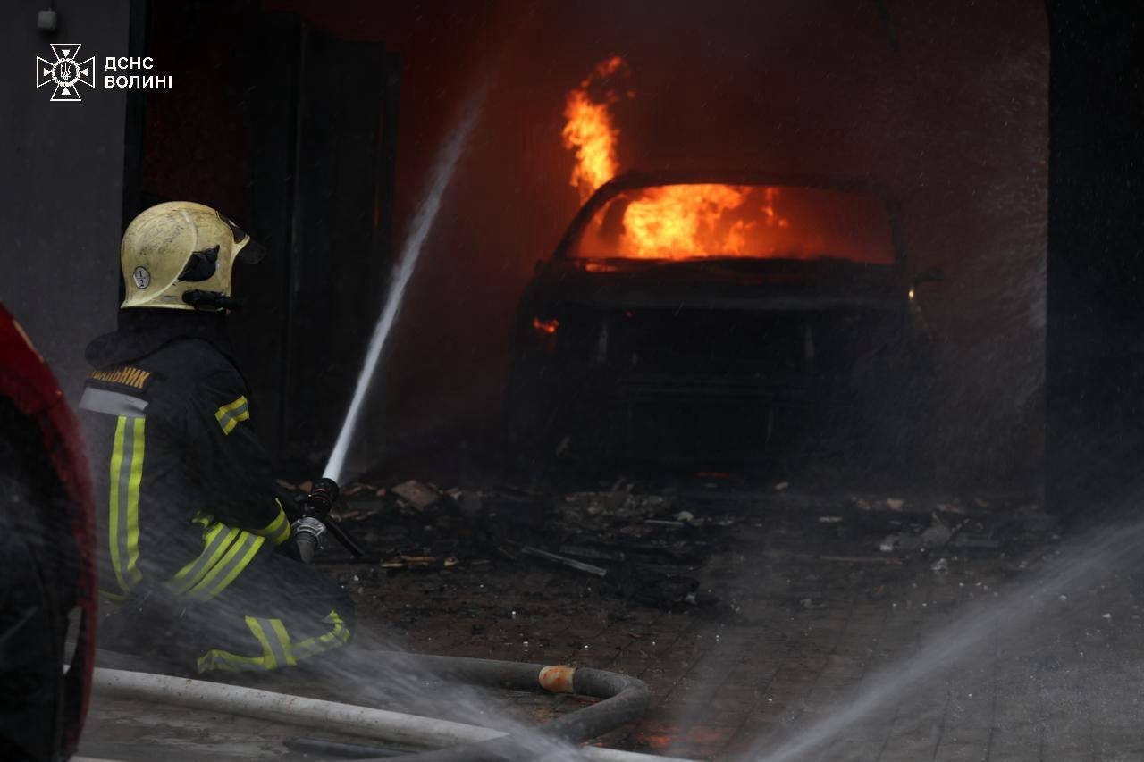 A firefighter battles a blaze in Ukraine's Volyn Region on July 9. Photo: State Emergency Service of Ukraine
